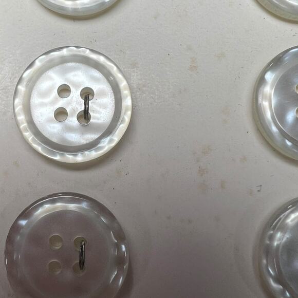 Vintage Clear Pearlescent Buttons 70s Premium Quality Set 6 Piece - Picture 3 of 7